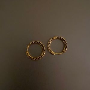 18kt gold plated pandora hoops- love collection